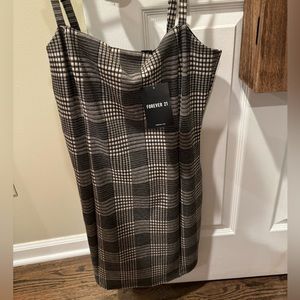 NWT Forever 21 dress size medium